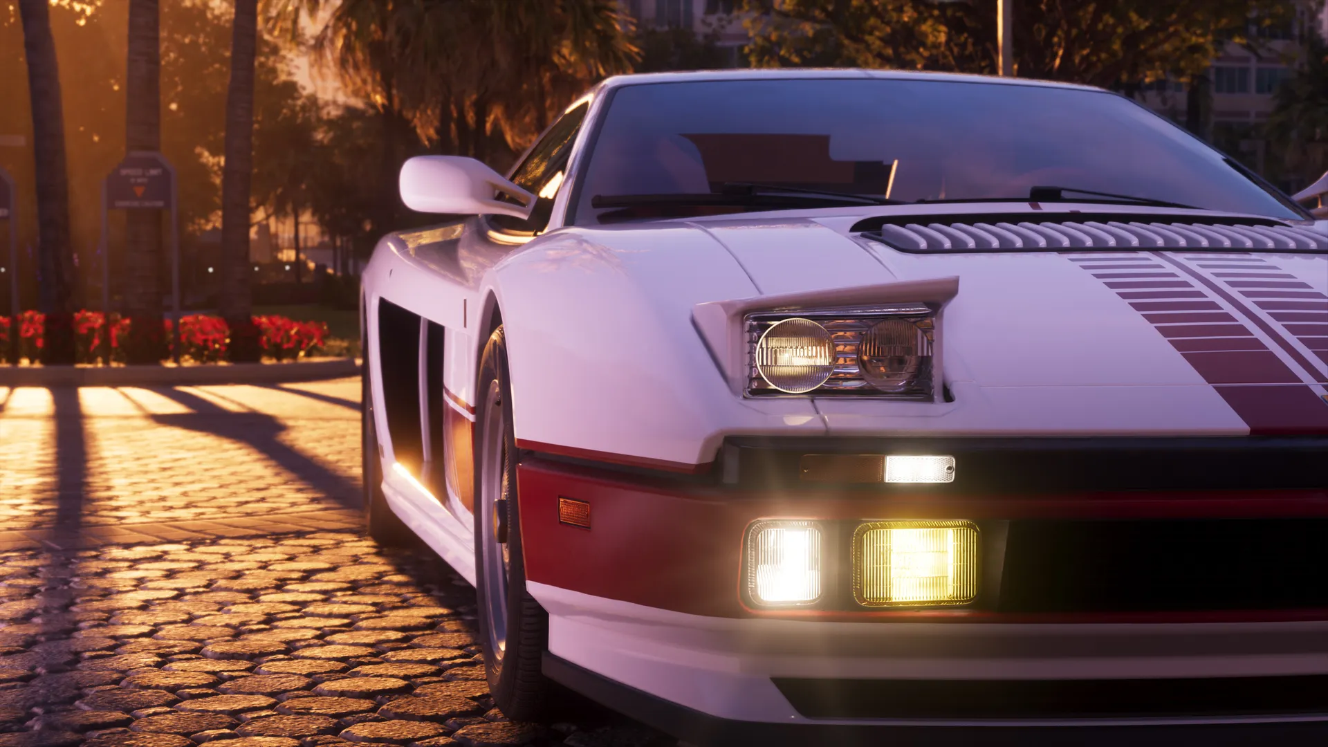 Кормовая часть с фирменной горизонтальной решеткой Testarossa